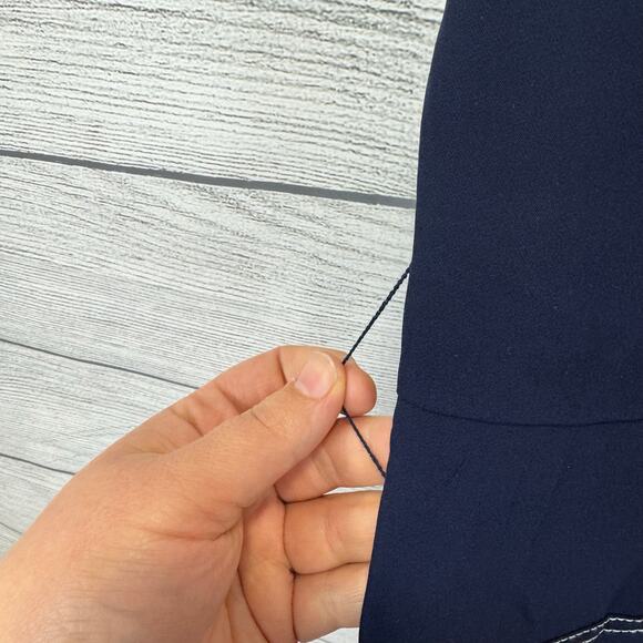 Nine West Women's Navy Blue White Stitched Sleeveless Jumpsuit Size Large - Picture 7 of 12